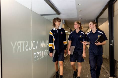 trade college scarborough qld.